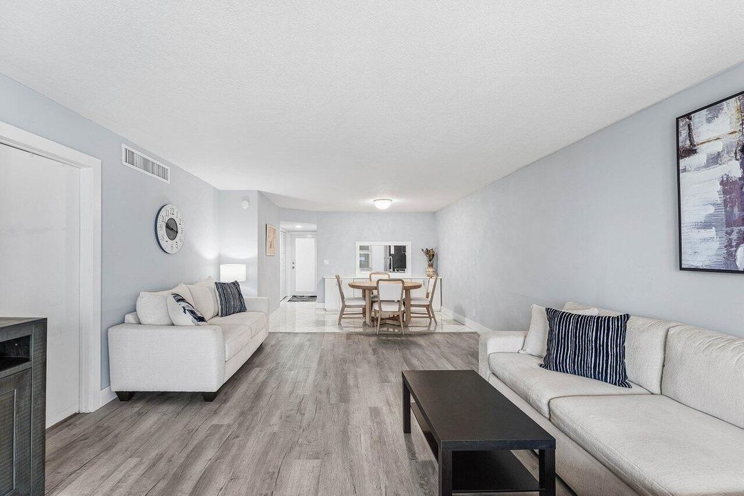 010-910DogwoodDrive-444-DelrayBeach-FL-3