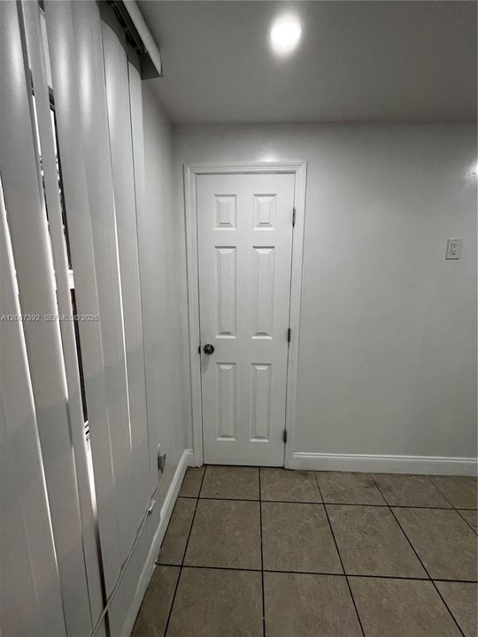 For Rent: $1,290 (2 beds, 1 baths, 1693 Square Feet)