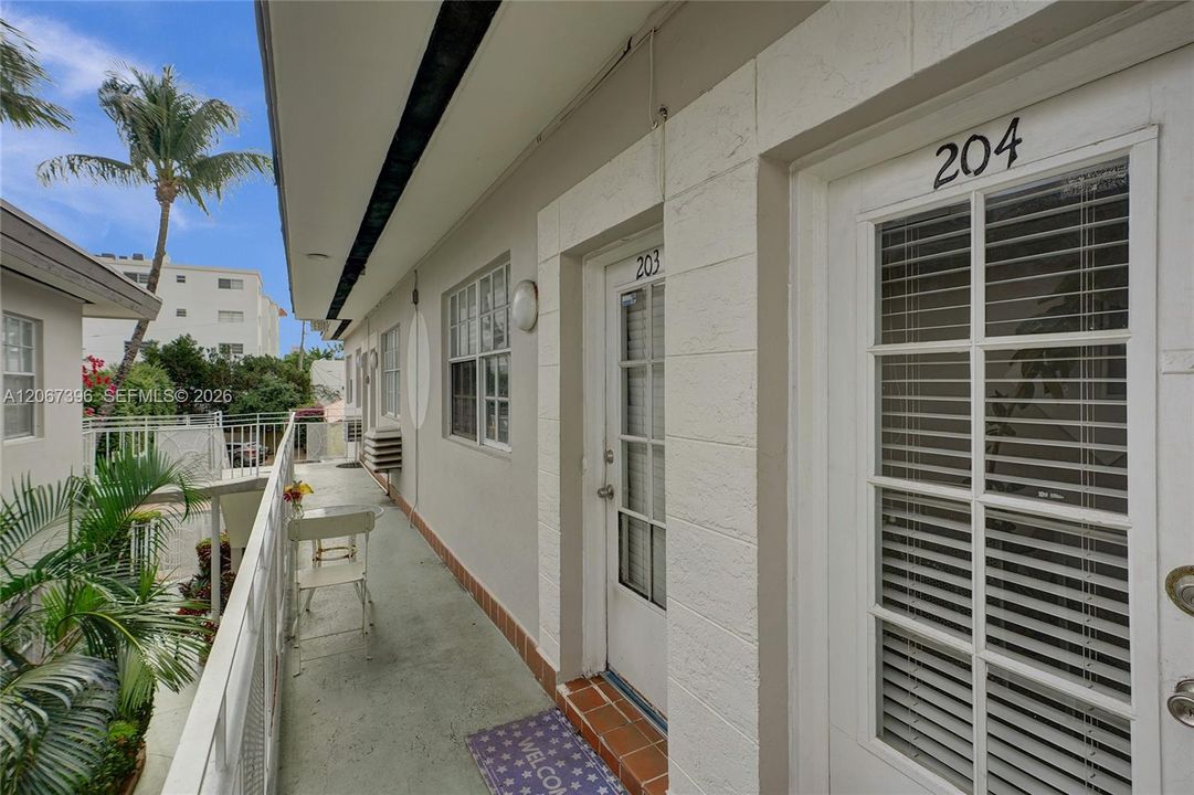 For Sale: $195,100 (0 beds, 1 baths, 398 Square Feet)