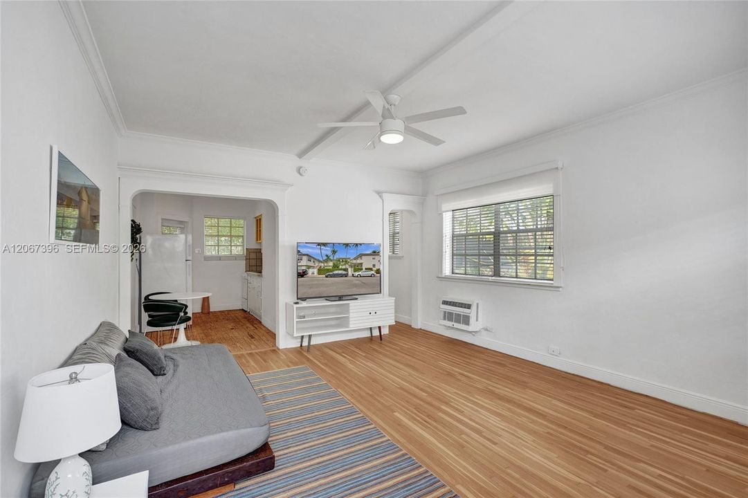 For Sale: $195,100 (0 beds, 1 baths, 398 Square Feet)
