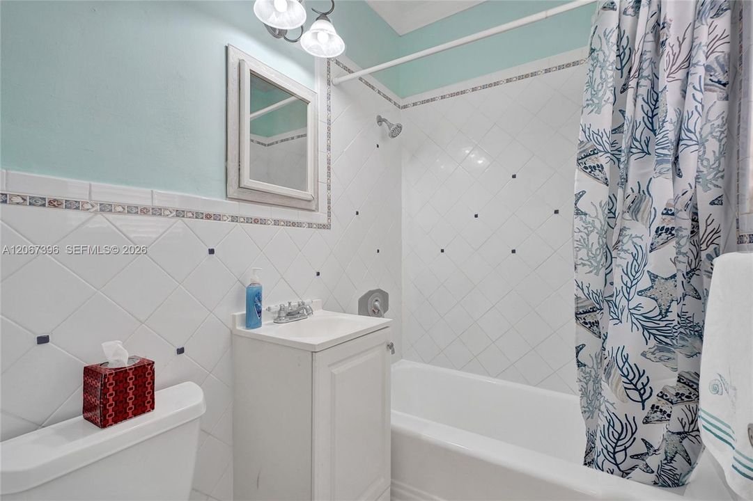 For Sale: $195,100 (0 beds, 1 baths, 398 Square Feet)