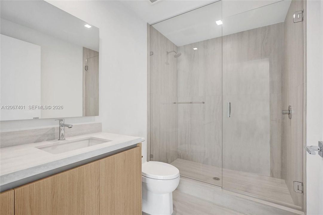 For Sale: $1,790,000 (2 beds, 3 baths, 1462 Square Feet)