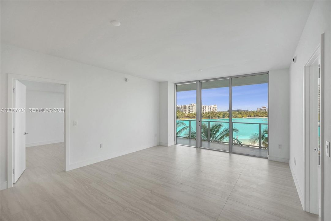 For Sale: $1,790,000 (2 beds, 3 baths, 1462 Square Feet)