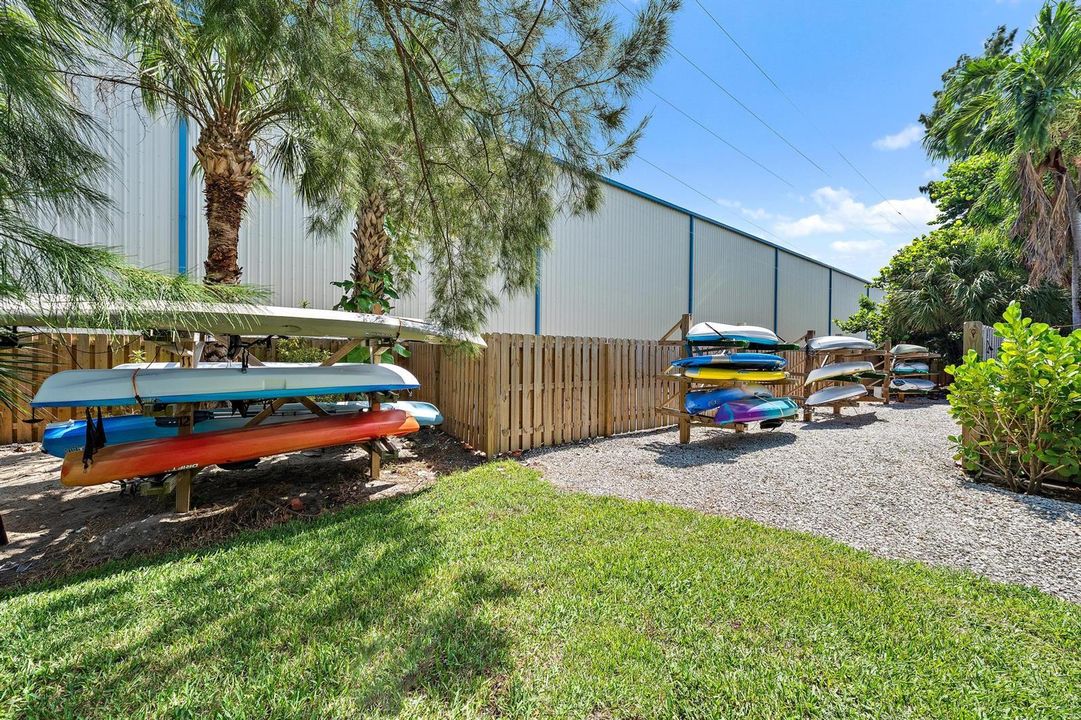 KayakRacks_227 N Lakeshore Dr-22