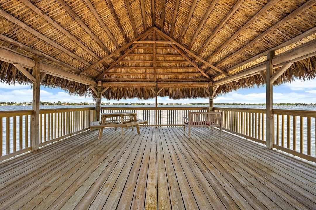 Gazebo_227 N Lakeshore Dr-21