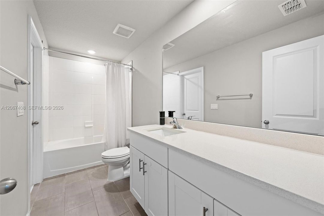 For Sale: $499,000 (3 beds, 2 baths, 1758 Square Feet)