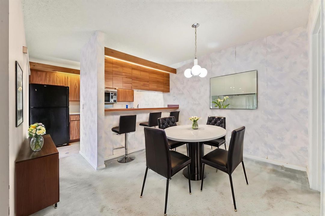 07-Dining-Room-01_VS