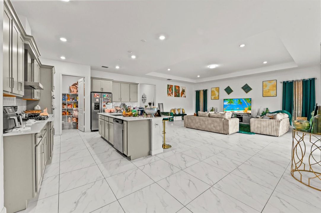 16 Kitchen 03