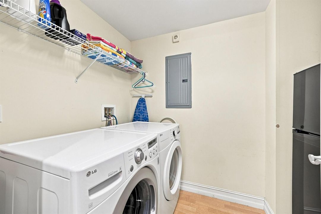 11_laundry