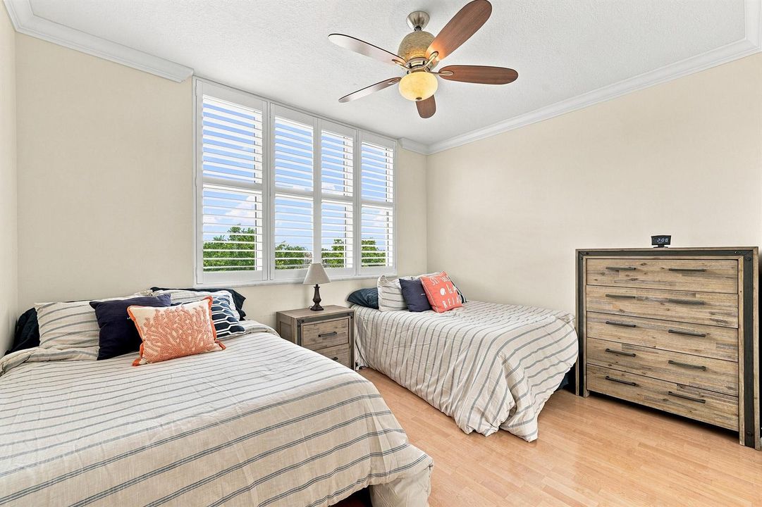15_bedroom