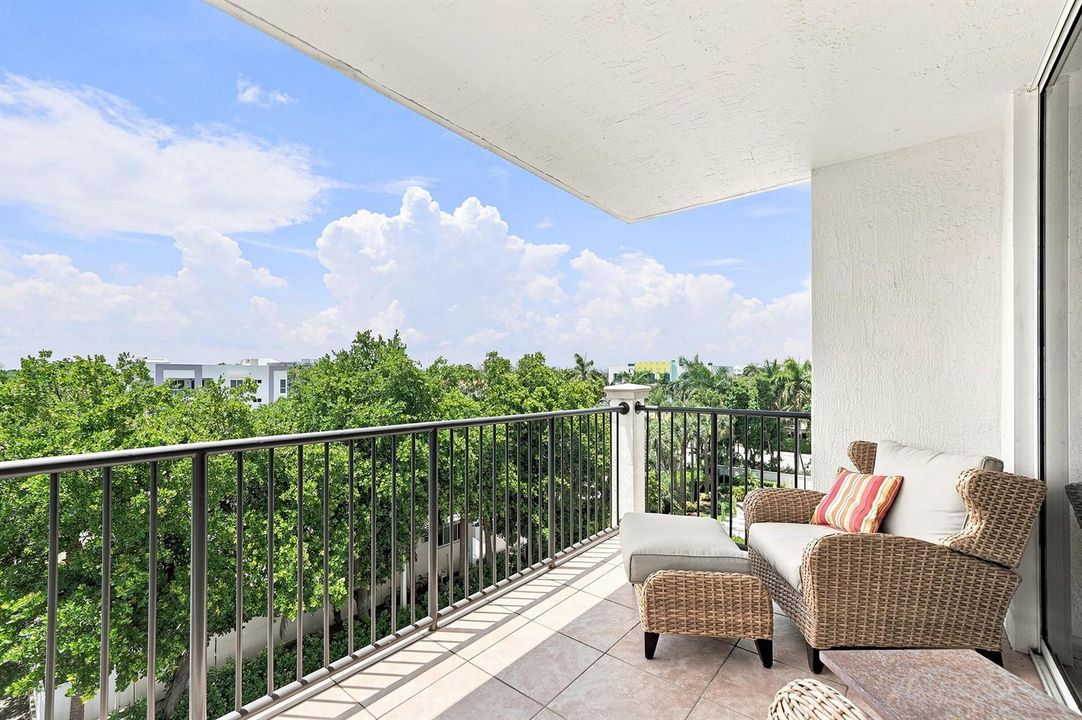 34_balcony