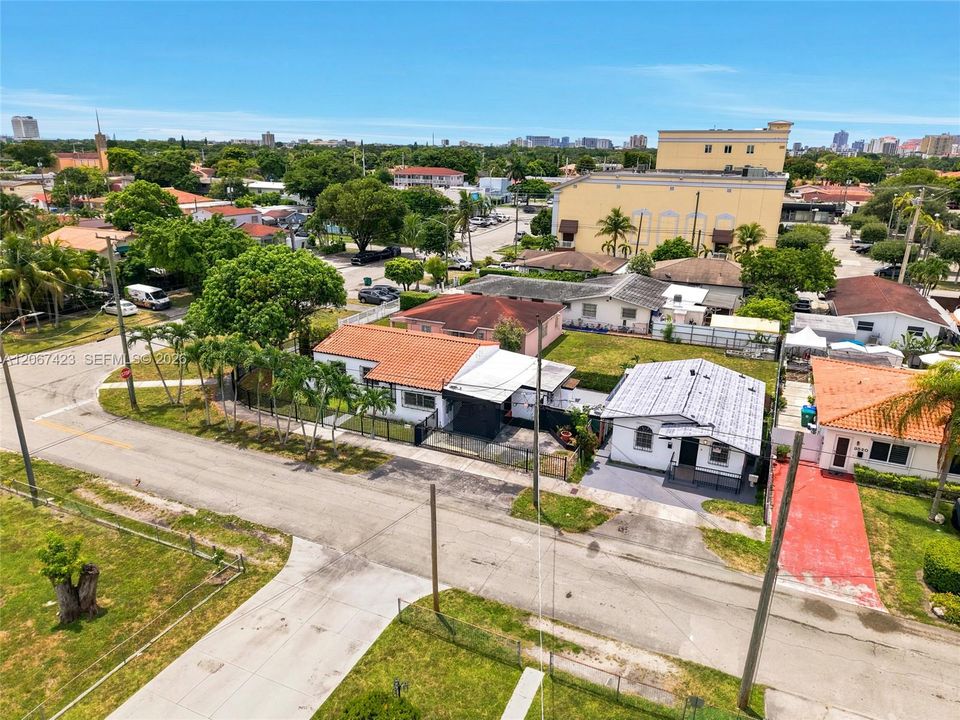 For Rent: $1,650 (0 beds, 1 baths, 2126 Square Feet)