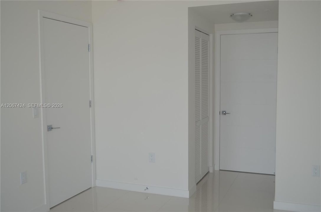For Sale: $530,000 (3 beds, 2 baths, 1343 Square Feet)