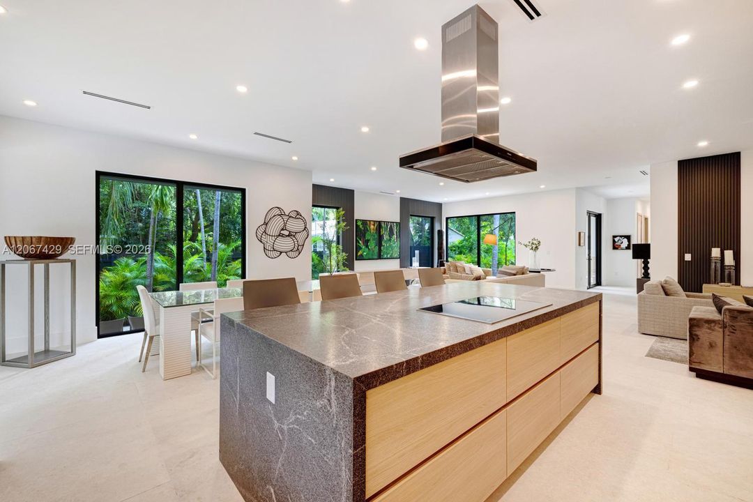 For Sale: $2,600,000 (5 beds, 3 baths, 3058 Square Feet)