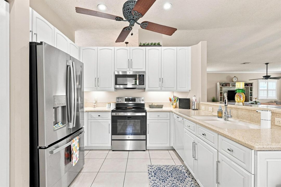13_kitchen