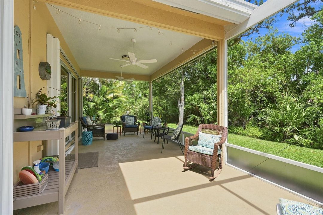 26_sun room