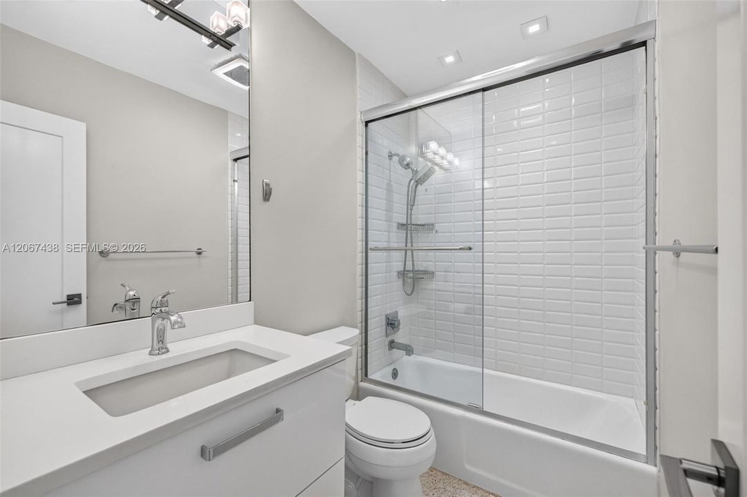 For Rent: $1,850 (1 beds, 1 baths, 520 Square Feet)