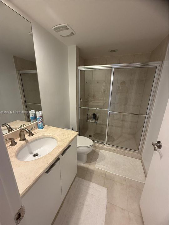For Rent: $4,800 (3 beds, 2 baths, 1743 Square Feet)