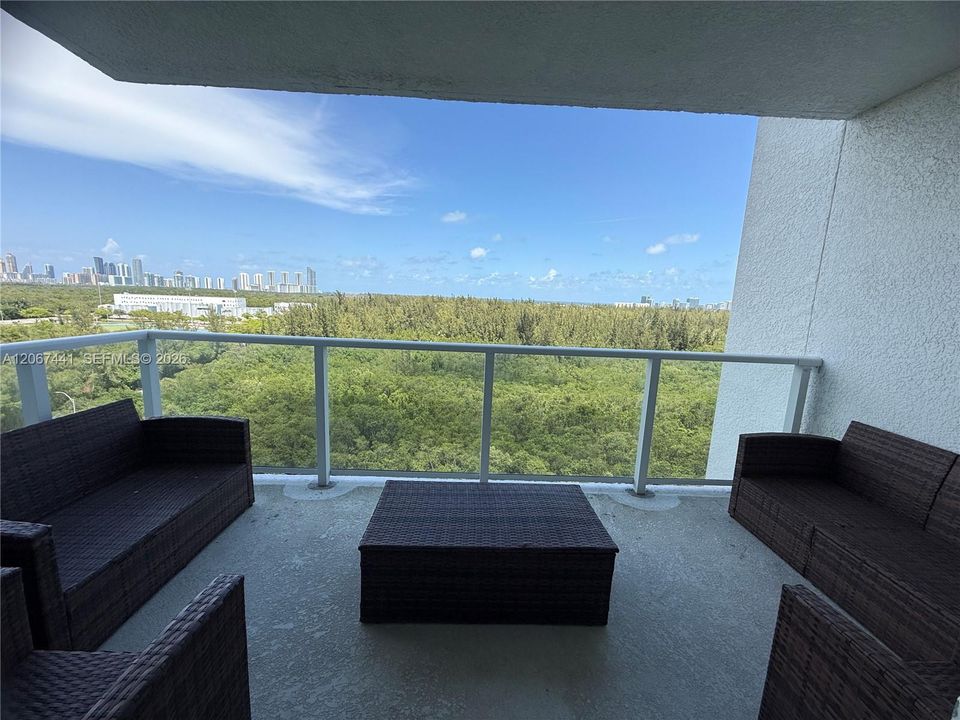 For Rent: $4,800 (3 beds, 2 baths, 1743 Square Feet)