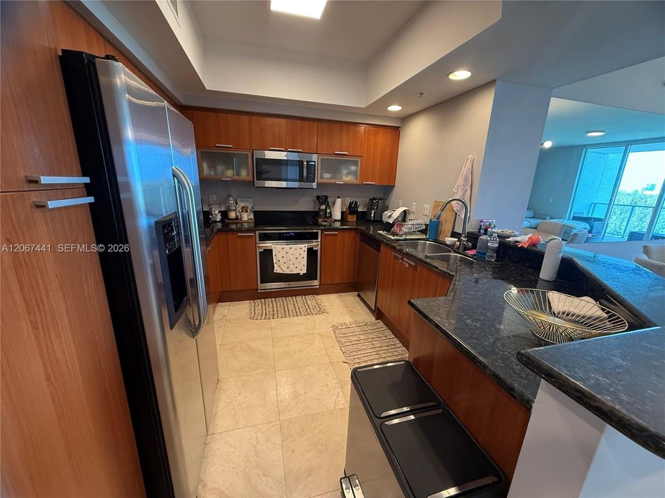 For Rent: $4,800 (3 beds, 2 baths, 1743 Square Feet)