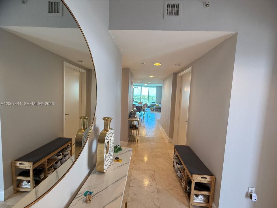 For Rent: $4,800 (3 beds, 2 baths, 1743 Square Feet)
