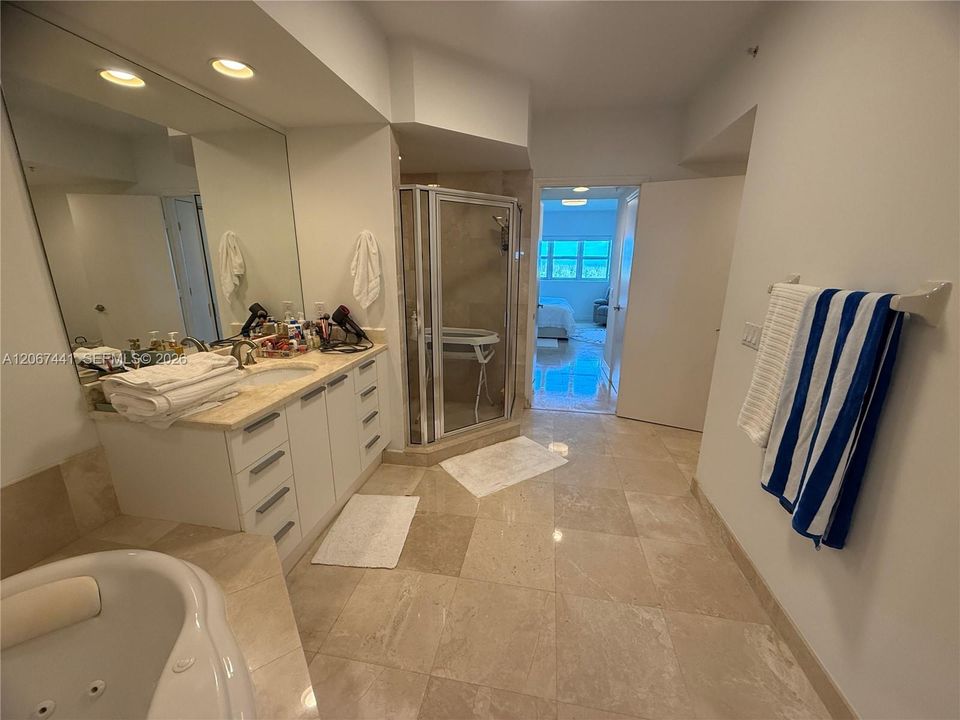 For Rent: $4,800 (3 beds, 2 baths, 1743 Square Feet)