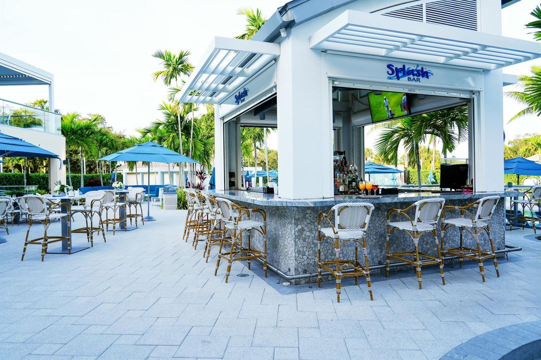 Splash Bar