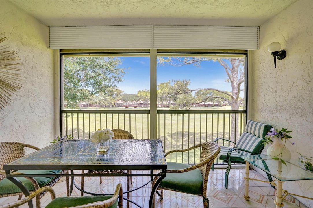 Screened-In Balcony