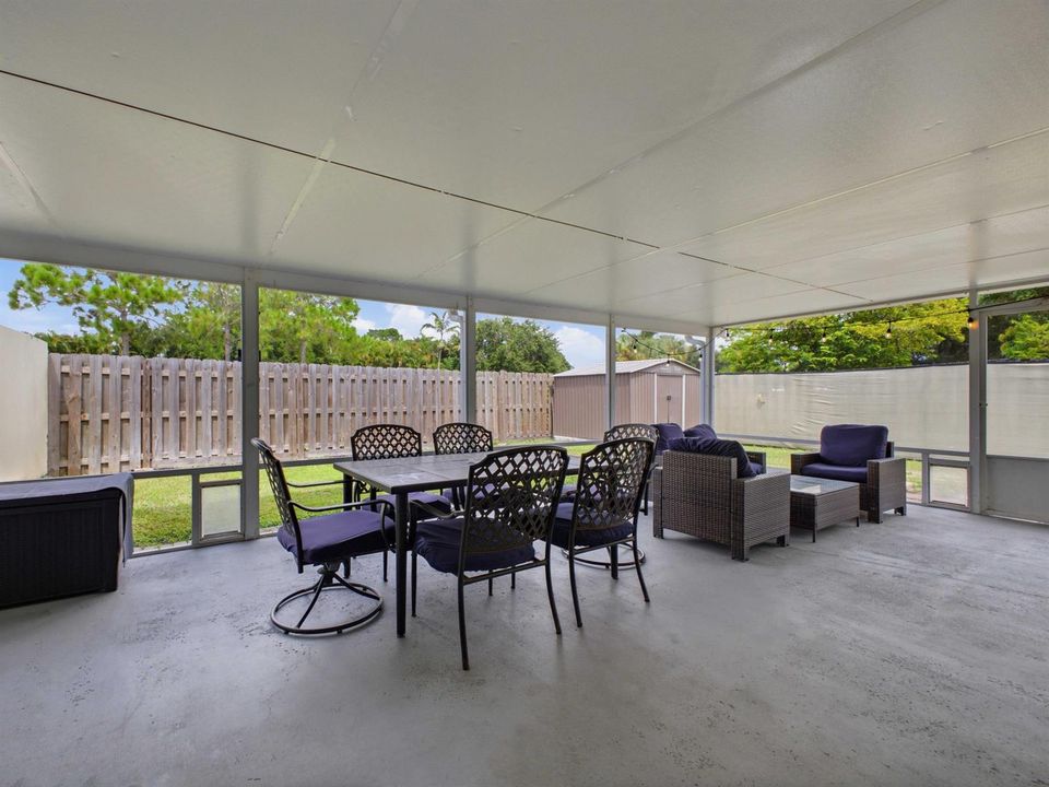 Screened Porch