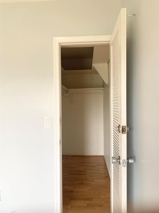 WALK IN