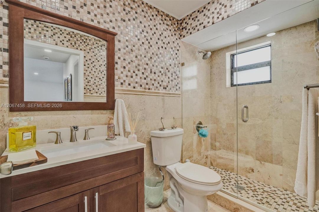For Sale: $680,000 (3 beds, 2 baths, 1733 Square Feet)