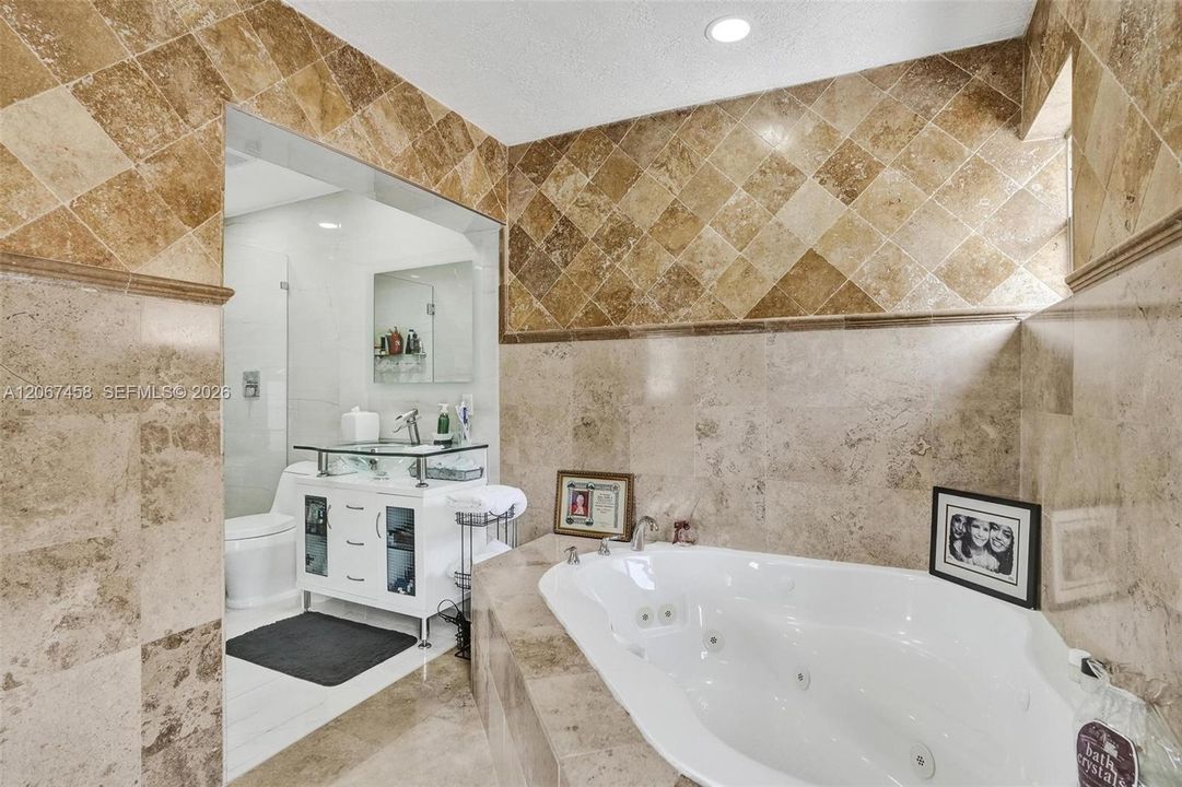 For Sale: $680,000 (3 beds, 2 baths, 1733 Square Feet)
