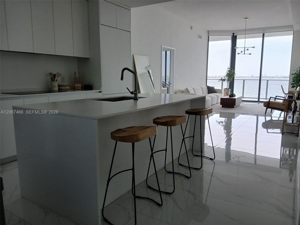 For Sale: $2,300,000 (2 beds, 3 baths, 1498 Square Feet)
