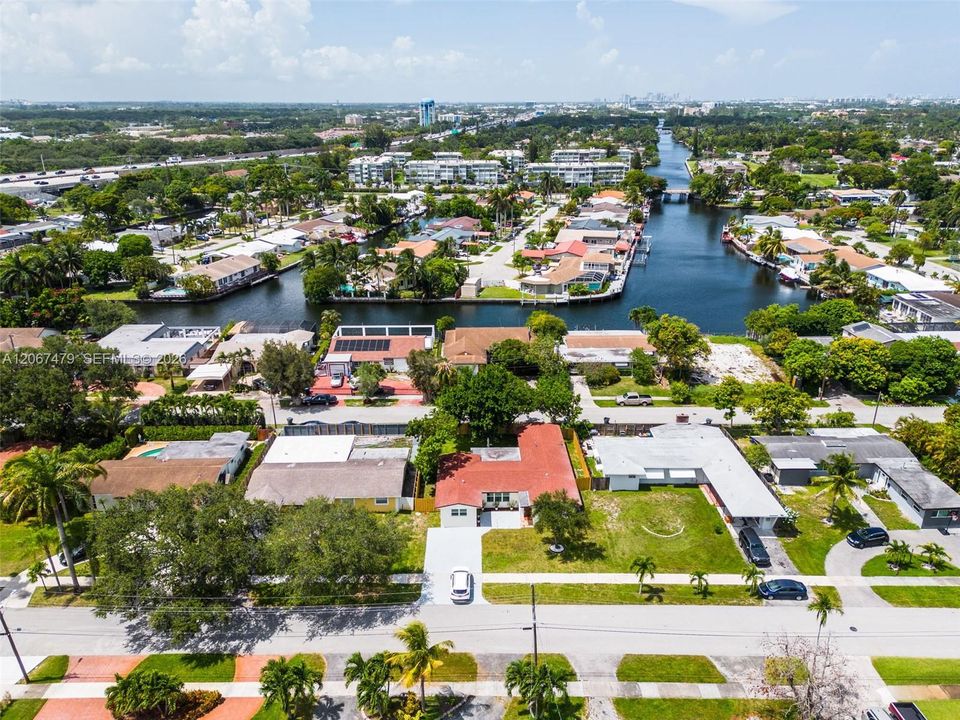 For Rent: $5,450 (4 beds, 3 baths, 2158 Square Feet)