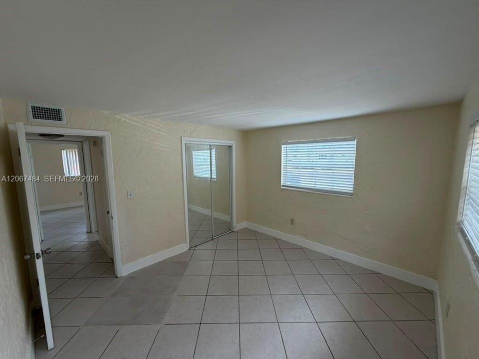 For Rent: $2,000 (2 beds, 1 baths, 0 Square Feet)