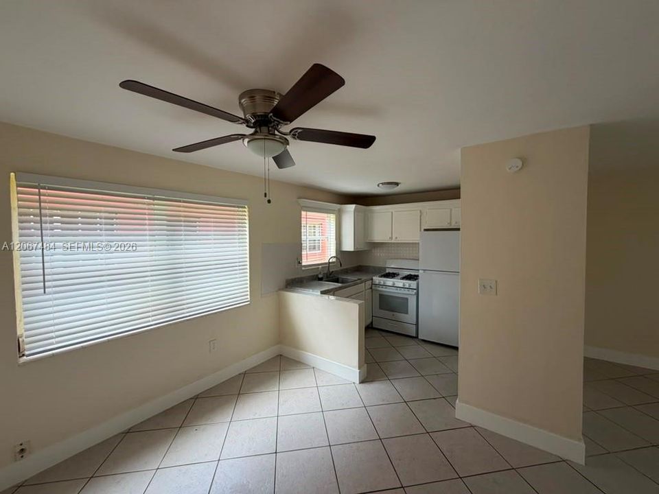 For Rent: $2,000 (2 beds, 1 baths, 0 Square Feet)