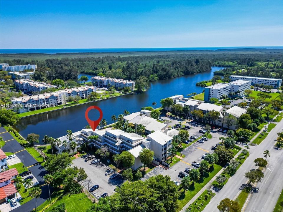 На продажу: $265,000 (2 спален, 2 ванн, 1192 Квадратных фут)