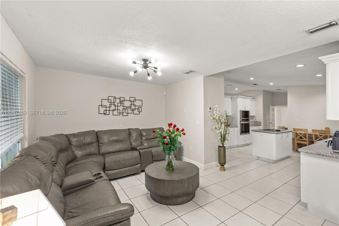 For Sale: $1,348,000 (4 beds, 3 baths, 2614 Square Feet)