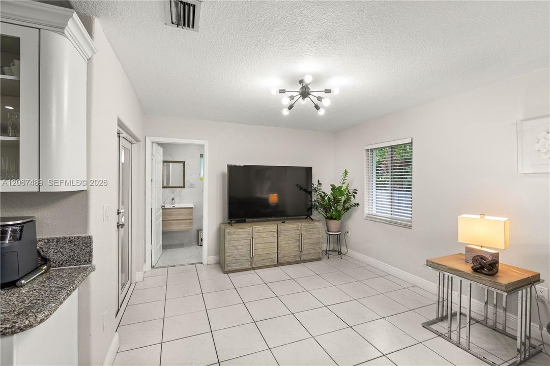 For Sale: $1,348,000 (4 beds, 3 baths, 2614 Square Feet)