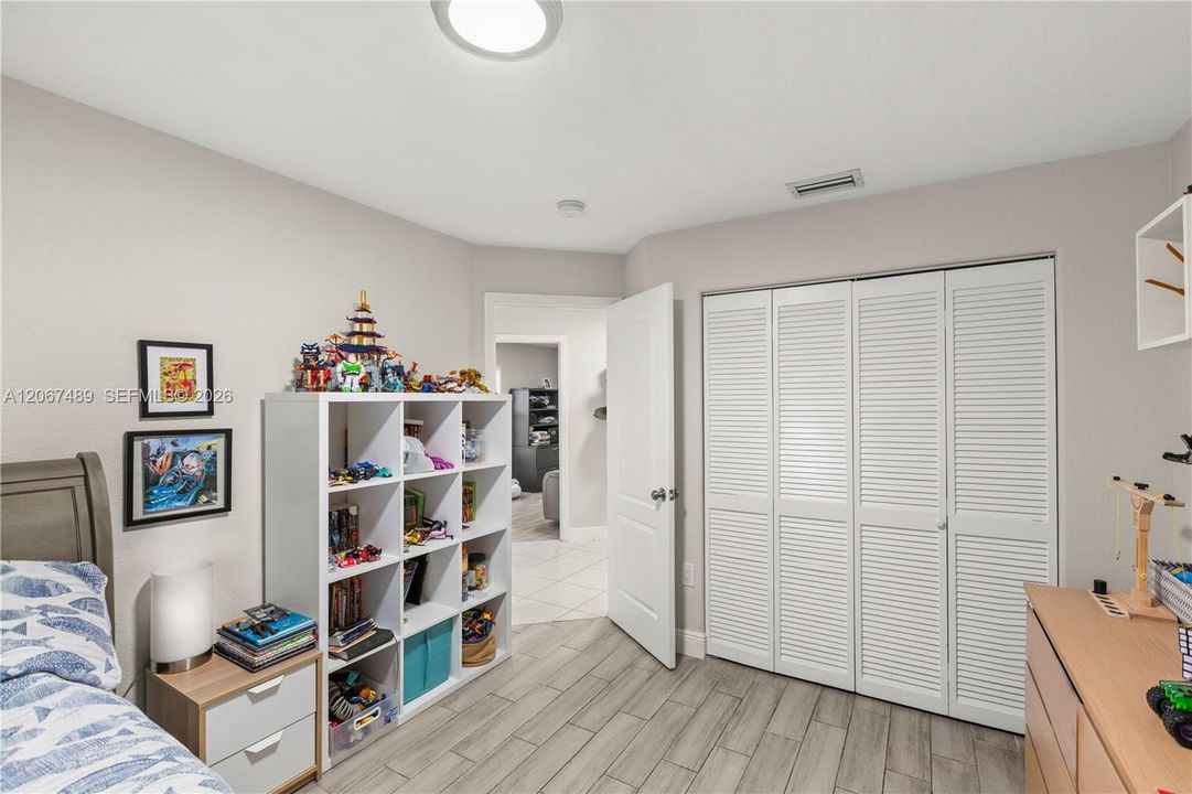 For Sale: $1,348,000 (4 beds, 3 baths, 2614 Square Feet)