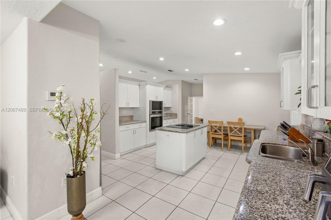 For Sale: $1,348,000 (4 beds, 3 baths, 2614 Square Feet)