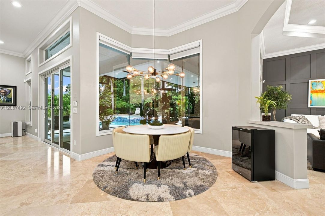 For Sale: $2,699,000 (5 beds, 3 baths, 3659 Square Feet)