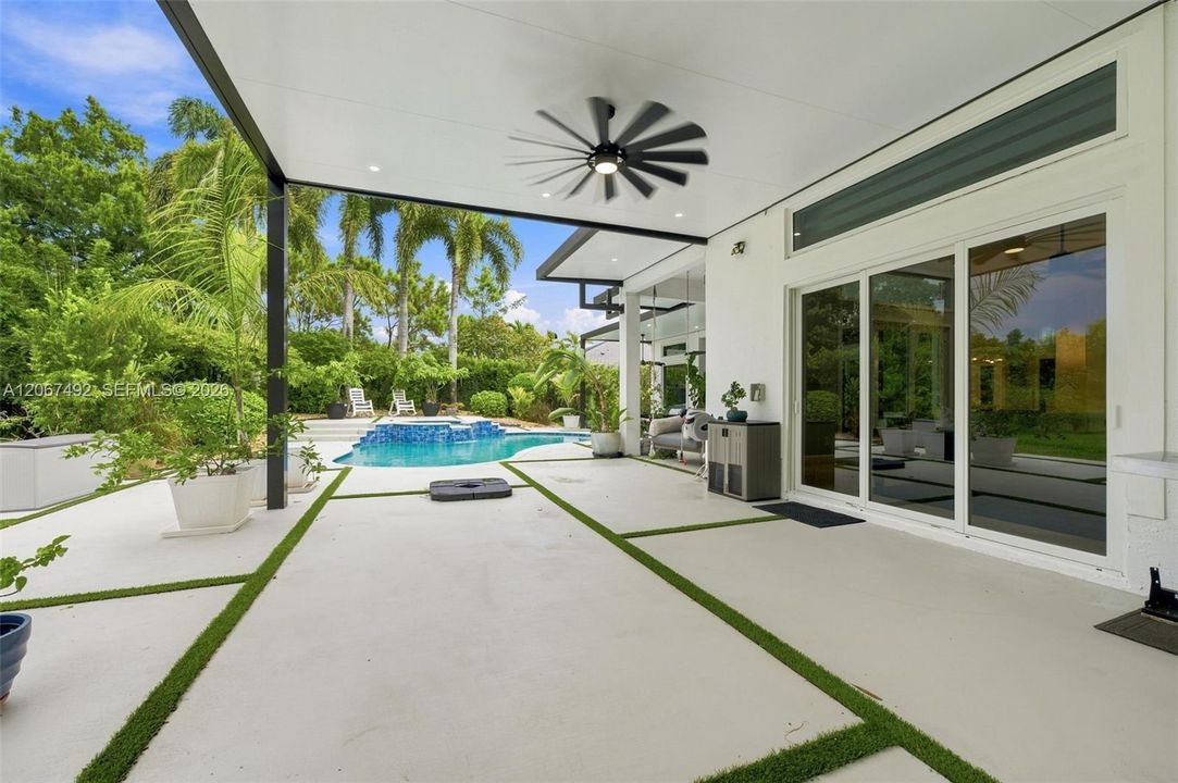 For Sale: $2,699,000 (5 beds, 3 baths, 3659 Square Feet)