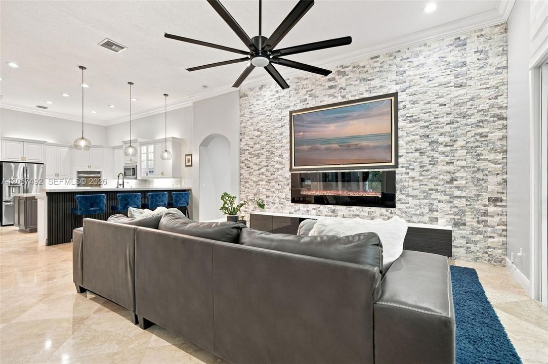 For Sale: $2,699,000 (5 beds, 3 baths, 3659 Square Feet)