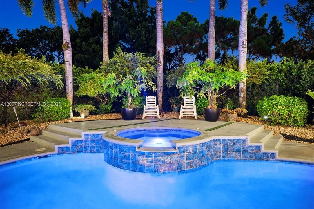 For Sale: $2,699,000 (5 beds, 3 baths, 3659 Square Feet)
