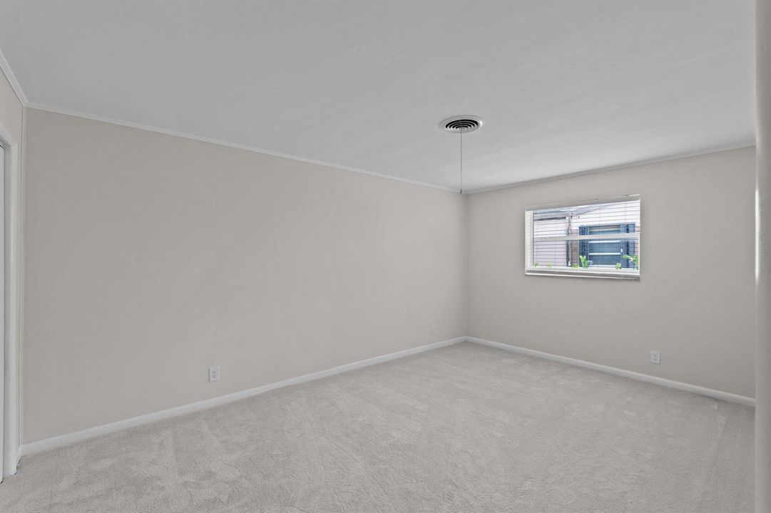 30-web-or-mls-A7404383