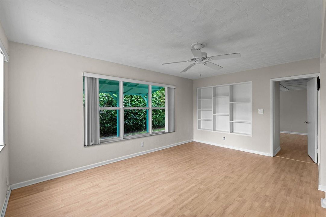 24-web-or-mls-A7404357