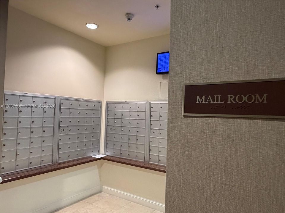 Mail Box