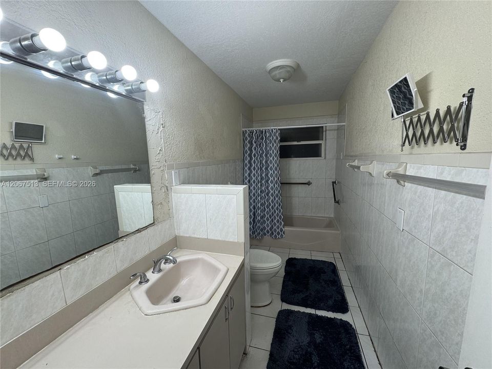 For Sale: $839,900 (6 beds, 2 baths, 2311 Square Feet)