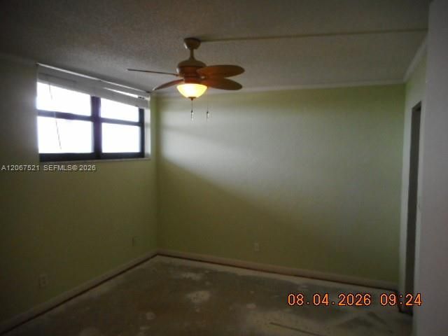 Active With Contract: $290,000 (2 beds, 2 baths, 1032 Square Feet)